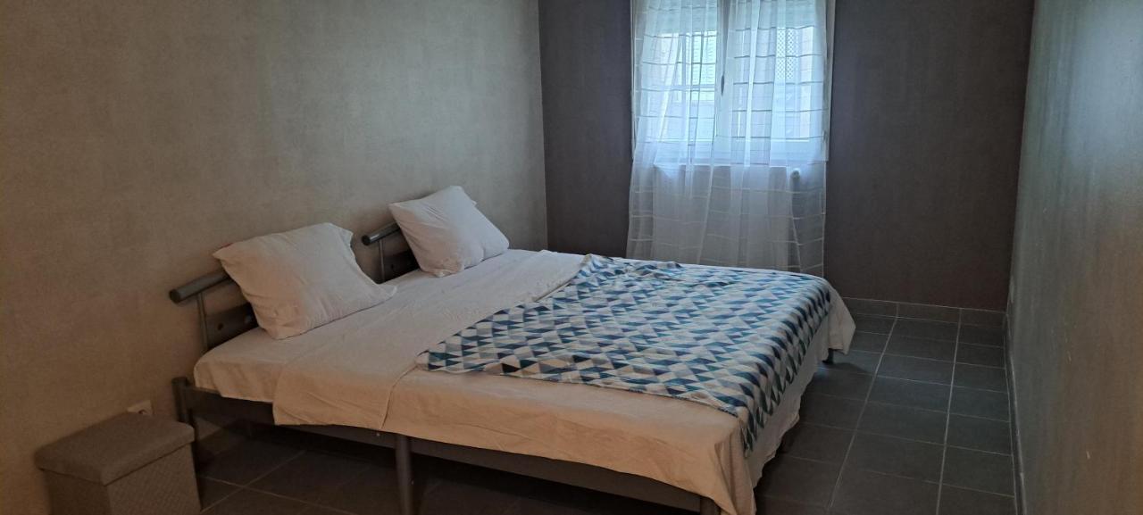 Super Appartement La Souterraine Exteriör bild